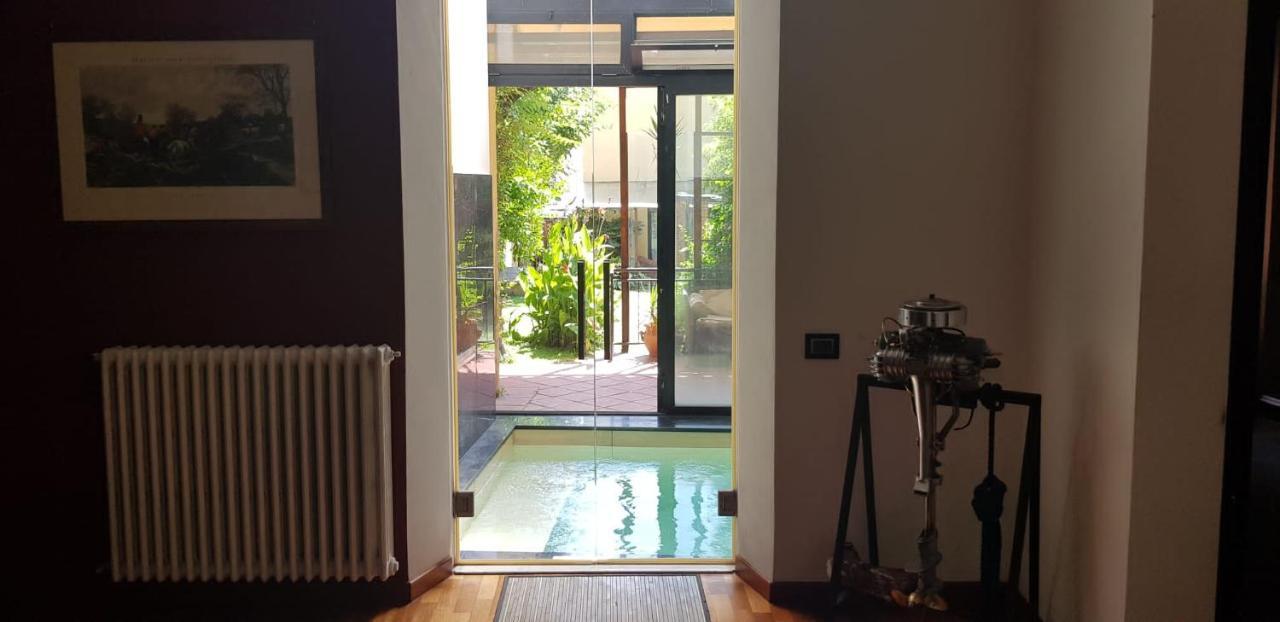 Апартаменты La Casa Con Piscina Riscaldata Interna Anna Luxury Garden Пиза Экстерьер фото